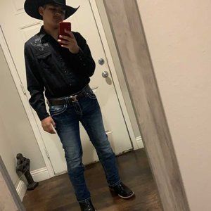 Meet your Posher, Daniel